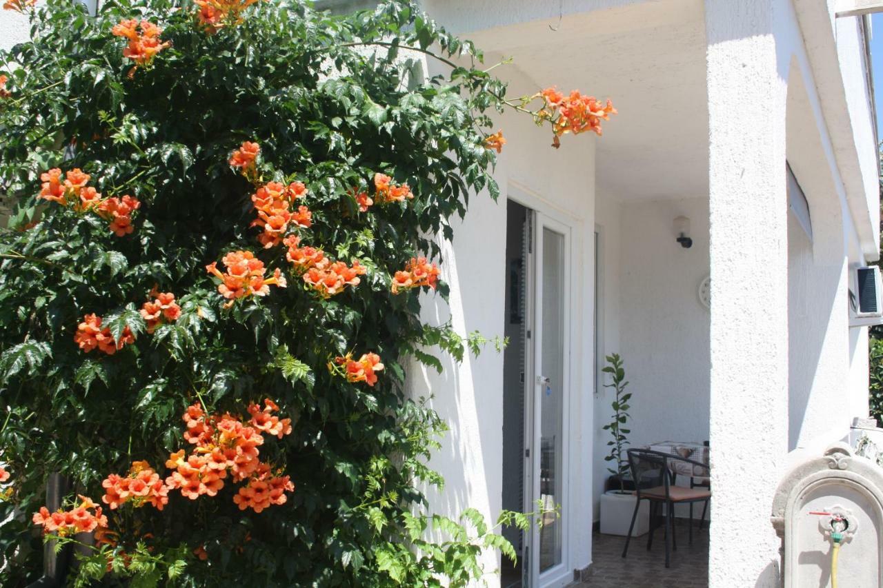 Apartments Nada Krk Island Buitenkant foto
